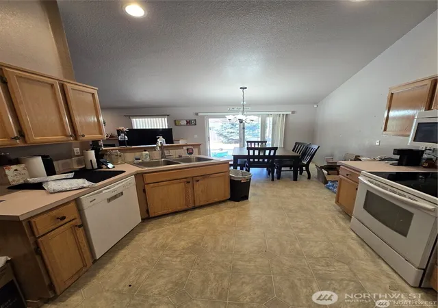 Photo 3 of Condo for sale at 15407 8th Avenue E, Tacoma, WA 98445 | MLS# NWM2586215 | Listing updated on 2026-09-29
