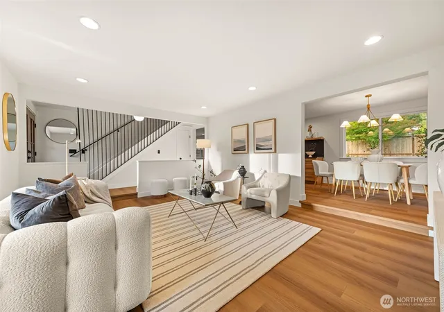 Photo 4 of Single family home for sale at 11516 Bartlett Ave NE, Seattle, WA 98125 | MLS# NWM2586221 | Listing updated on 2026-09-29