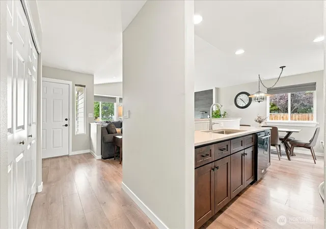 Photo 2 of Sale Pending at 1326 Brown St, Wenatchee, WA 98801 | MLS# NWM2586226 | Listing updated on 2026-10-01