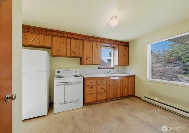 Photo 3 of Single family home for sale at 9216 30th Avenue SW, Seattle, WA 98126 | MLS# NWM2586233 | Listing updated on 2026-09-25