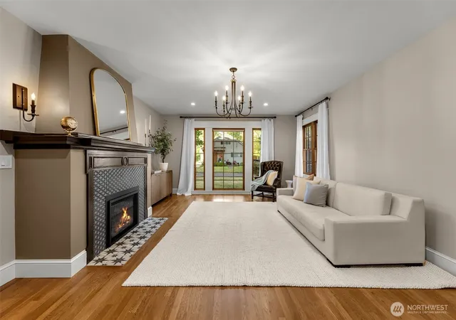 Photo 3 of Single family home for sale at 1628 22nd Avenue, Longview, WA 98632 | MLS# NWM2586253 | Listing updated on 2026-10-01