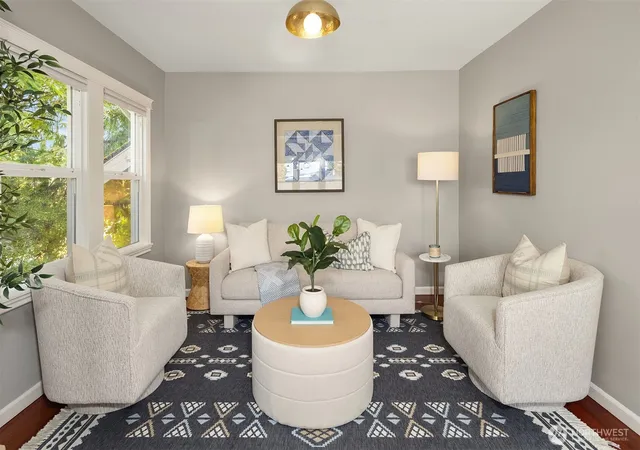 Photo 3 of Single family home for sale at 1633 27th Avenue, Seattle, WA 98122 | MLS# NWM2586259 | Listing updated on 2026-09-24