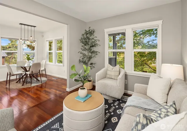 Photo 3 of Single family home for sale at 1633 27th Avenue, Seattle, WA 98122 | MLS# NWM2586259 | Listing updated on 2026-09-24