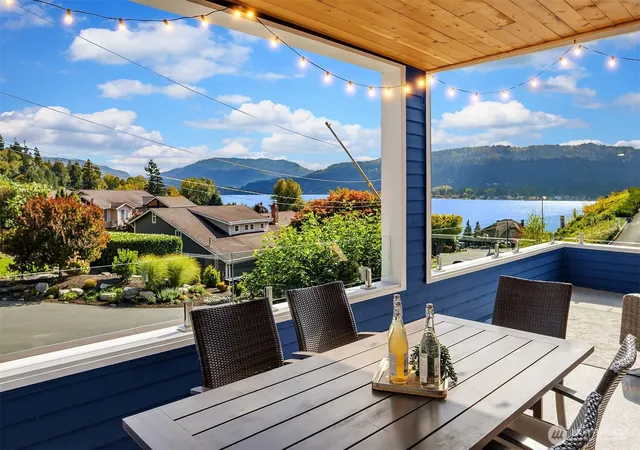 Photo 4 of Sale Pending at 3011 197th Avenue SE, Sammamish, WA 98075 | MLS# NWM2586260 | Listing updated on 2026-10-02