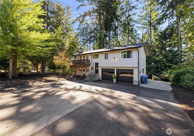 Photo 3 of Single family home for sale at 308 Point Fosdick Pl Nw, Gig Harbor, WA 98335 | MLS# NWM2586274 | Listing updated on 2026-09-25