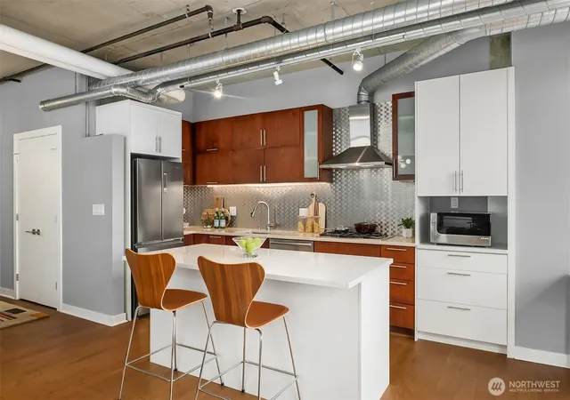 Photo 4 of Condo for sale at 2720 3rd Avenue #405, Seattle, WA 98121 | MLS# NWM2586277 | Listing updated on 2026-09-26