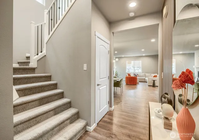 Photo 4 of Single family home for sale at 1030 S 195th Place, Des Moines, WA 98148 | MLS# NWM2586283 | Listing updated on 2026-09-29