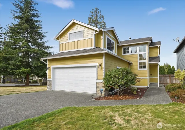Photo 1 of Townhouse for sale at 19530 25th Drive Se, Bothell, WA 98012 | MLS# NWM2586284 | Listing updated on 2026-10-07