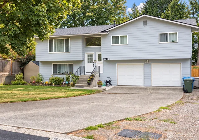 Photo 1 of Sale Pending at 19114 130 Avenue Se, Renton, WA 98058 | MLS# NWM2586290 | Listing updated on 2026-10-02