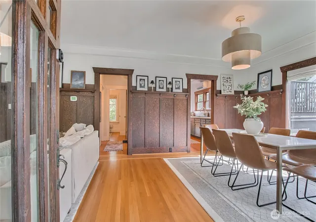 Photo 2 of Single family home for sale at 4006 Corliss Ave N, Seattle, WA 98103 | MLS# NWM2586296 | Listing updated on 2026-09-30