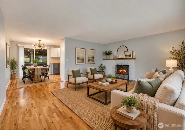 Photo 3 of Single family home for sale at 25618 116th Avenue Se, Kent, WA 98030 | MLS# NWM2586312 | Listing updated on 2026-09-26