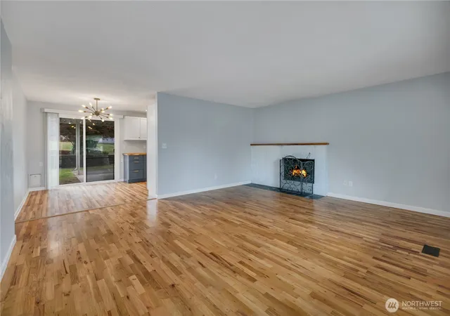 Photo 3 of Single family home for sale at 25618 116th Avenue SE, Kent, WA 98030 | MLS# NWM2586312 | Listing updated on 2026-09-26