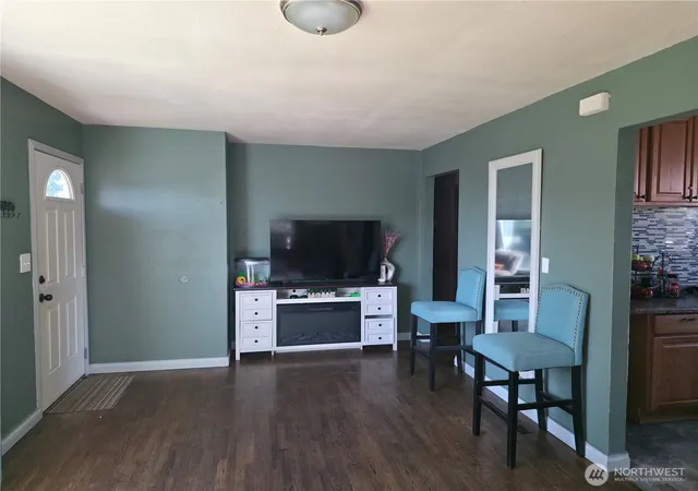 Photo 4 of Sale Pending at 120 Olive, Sunnyside, WA 98944 | MLS# NWM2586319 | Listing updated on 2026-09-28