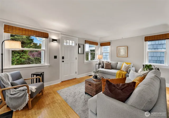 Photo 4 of Single family home for sale at 2628 46th Avenue SW, Seattle, WA 98116 | MLS# NWM2586323 | Listing updated on 2026-09-30