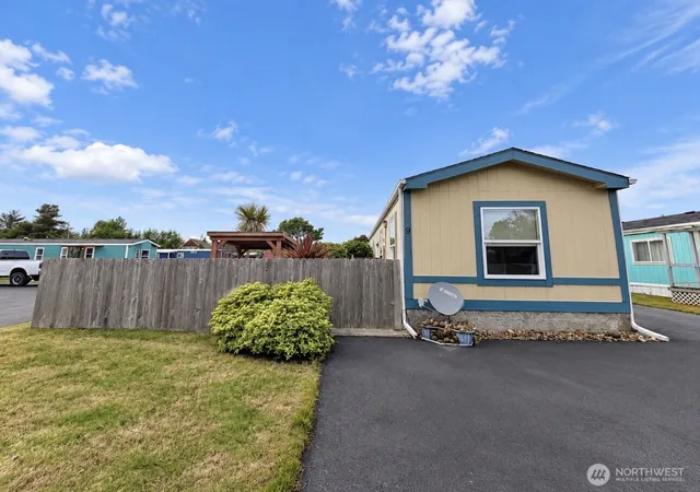 Photo 1 of Manufactured home for sale at 6505 Fawn Ln #9, Long Beach, WA 98631 | MLS# NWM2586326 | Listing updated on 2026-09-28