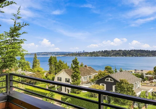 Photo 1 of Single family home for sale at 3715 Cascadia Ave S, Seattle, WA 98144 | MLS# NWM2586332 | Listing updated on 2026-09-30