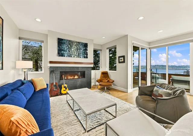 Photo 3 of Single family home for sale at 3715 Cascadia Ave S, Seattle, WA 98144 | MLS# NWM2586332 | Listing updated on 2026-09-30
