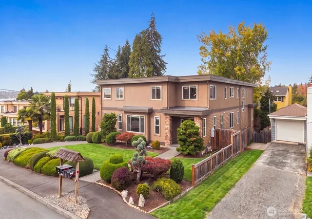 Photo 3 of Single family home for sale at 10220 Ne 64th Street, Kirkland, WA 98033 | MLS# NWM2586333 | Listing updated on 2026-09-29