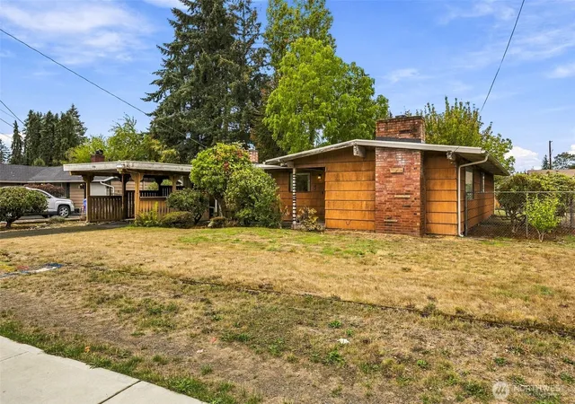Photo 1 of Single family home for sale at 8914 Hipkins Rd Sw, Lakewood, WA 98498 | MLS# NWM2586337 | Listing updated on 2026-09-30