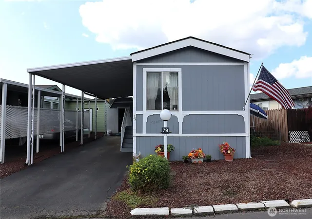 Photo 2 of Manufactured home for sale at 5900 64th Street Ne #79, Marysville, WA 98270 | MLS# NWM2586339 | Listing updated on 2026-09-24
