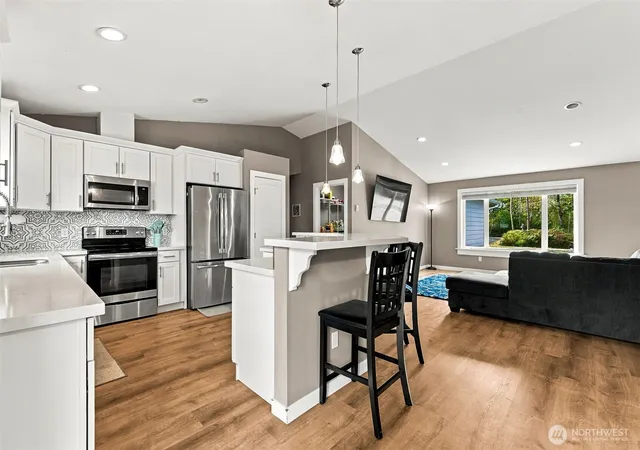 Photo 4 of Single family home for sale at 632 Duck Lake Dr SE, Ocean Shores, WA 98569 | MLS# NWM2586344 | Listing updated on 2026-09-25