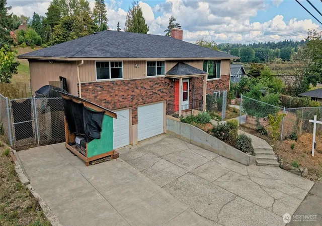 Photo 3 of Single family home for sale at 6921 12th Street E, Tacoma, WA 98424 | MLS# NWM2586374 | Listing updated on 2026-09-24