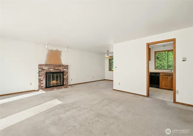 Photo 3 of Sale Pending at 18515 Ne 143rd Place, Woodinville, WA 98072 | MLS# NWM2586375 | Listing updated on 2026-10-01