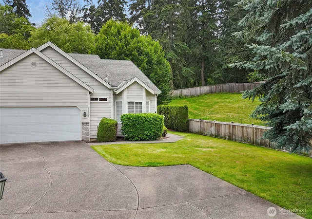 Photo 4 of Single family home for sale at 11512 88th Avenue E, Puyallup, WA 98373 | MLS# NWM2586386 | Listing updated on 2026-09-24