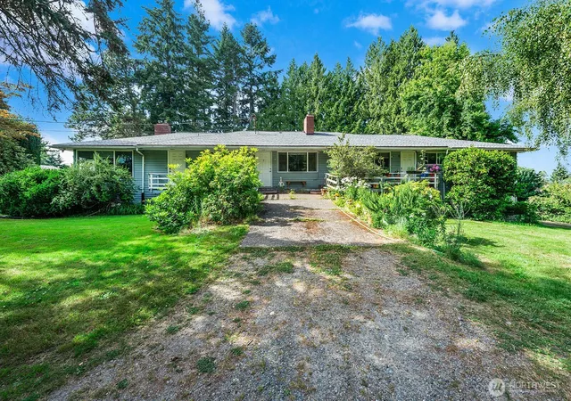 Photo 3 of Single family home for sale at 17416 97th Avenue SW, Vashon, WA 98070 | MLS# NWM2586393 | Listing updated on 2026-09-24