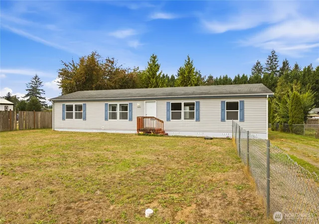Photo 4 of Sale Pending at 11810 243rd Avenue Ct E, Buckley, WA 98321 | MLS# NWM2586416 | Listing updated on 2026-10-01