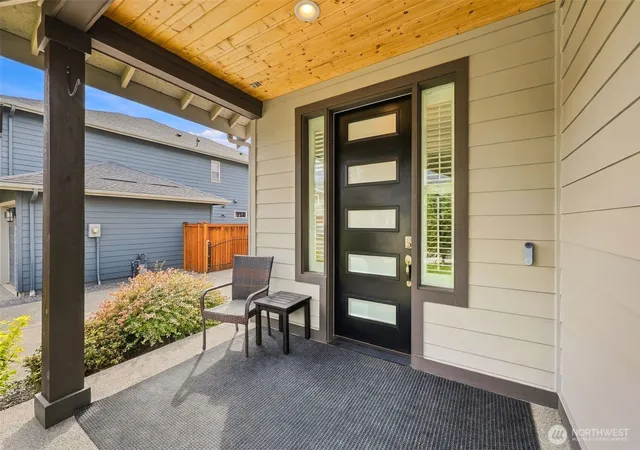 Photo 4 of Single family home for sale at 5718 145th Street Ct E, Puyallup, WA 98375 | MLS# NWM2586422 | Listing updated on 2026-09-25
