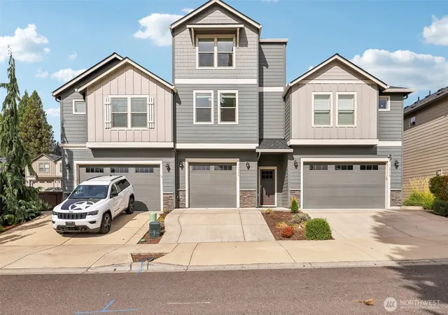 Photo 2 of Single family home for sale at 16508 Se 39th Street, Vancouver, WA 98683 | MLS# NWM2586426 | Listing updated on 2026-10-01