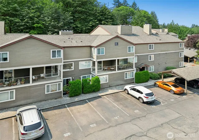 Photo 3 of Condo for sale at 700 Front St S #E110, Issaquah, WA 98027 | MLS# NWM2586427 | Listing updated on 2026-09-26