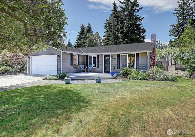 Photo 2 of Single family home for sale at 2942 Janet Ave, Camano Island, WA 98282 | MLS# NWM2586428 | Listing updated on 2026-10-01