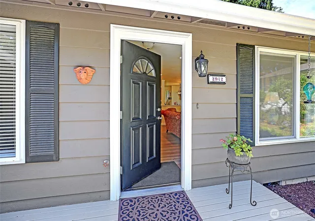 Photo 4 of Single family home for sale at 2942 Janet Ave, Camano Island, WA 98282 | MLS# NWM2586428 | Listing updated on 2026-10-01