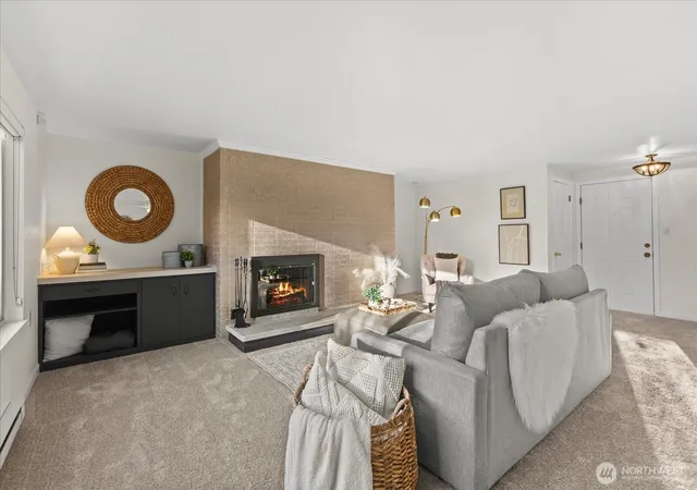 Photo 3 of Condo for sale at 220 Alder St #1, Edmonds, WA 98020 | MLS# NWM2586431 | Listing updated on 2026-10-02