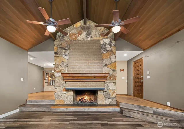 Photo 4 of Single family home for sale at 21805 SE 4th Street, Sammamish, WA 98074 | MLS# NWM2586434 | Listing updated on 2026-09-28