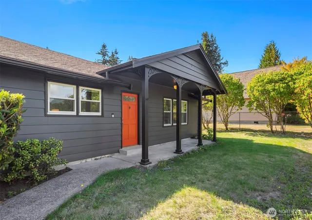 Photo 1 of Single family home for sale at 635 Sw 130th Street, Burien, WA 98146 | MLS# NWM2586439 | Listing updated on 2026-09-30
