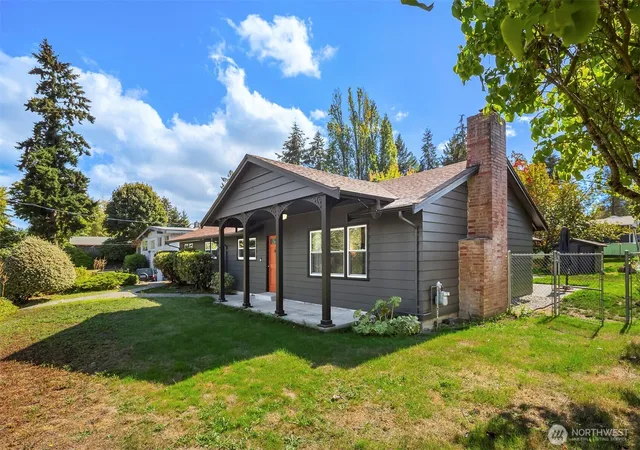 Photo 2 of Single family home for sale at 635 Sw 130th Street, Burien, WA 98146 | MLS# NWM2586439 | Listing updated on 2026-09-30
