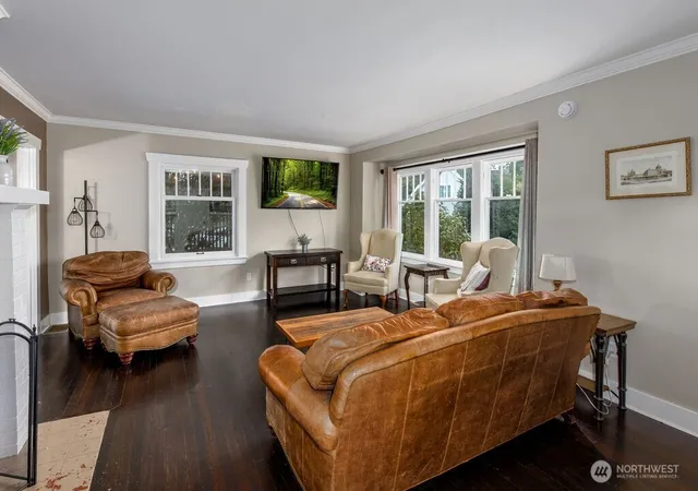 Photo 3 of Single family home for sale at 1415 N Steele St, Tacoma, WA 98406 | MLS# NWM2586440 | Listing updated on 2026-09-24
