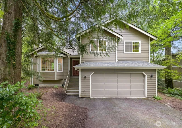 Photo 2 of Sale Pending at 5 Horseshoe Cir, Bellingham, WA 98229 | MLS# NWM2586443 | Listing updated on 2026-10-01