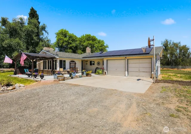 Photo 1 of Single family home for sale at 2841 Mapleway Rd, Yakima, WA 98908 | MLS# NWM2586444 | Listing updated on 2026-09-24
