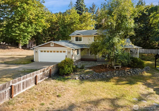 Photo 1 of Single family home for sale at 6741 Cooper Point Rd Nw, Olympia, WA 98502 | MLS# NWM2586448 | Listing updated on 2026-09-28