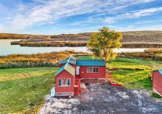 Photo 1 of Manufactured home for sale at 15661 Highway 262 E #378, Warden, WA 98857 | MLS# NWM2586450 | Listing updated on 2026-09-23