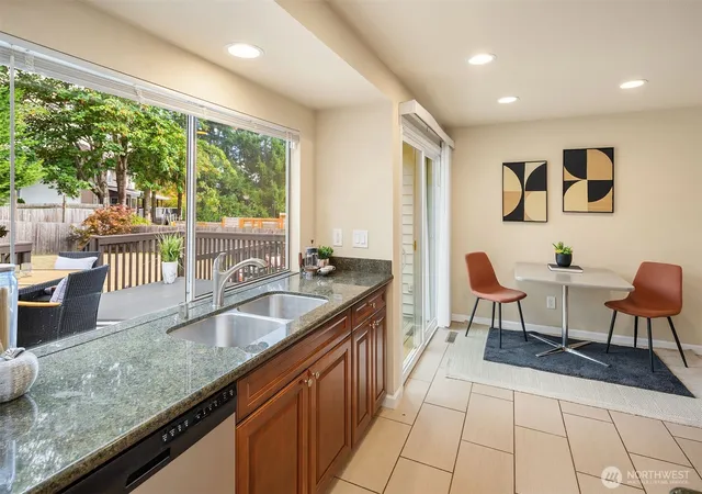 Photo 4 of Single family home for sale at 14432 86th Place NE, Kirkland, WA 98034 | MLS# NWM2586453 | Listing updated on 2026-10-01