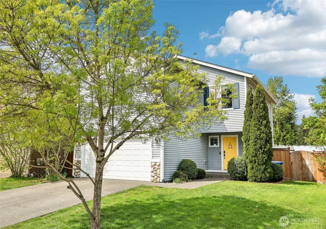 Photo 2 of Single family home for sale at 21622 Se 297th Street, Kent, WA 98042 | MLS# NWM2586456 | Listing updated on 2026-09-30
