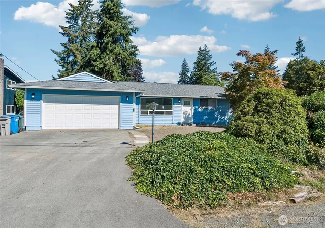 Photo 1 of Single family home for sale at 17720 Southeast 261st, Covington, WA 98042 | MLS# NWM2586465 | Listing updated on 2026-09-24