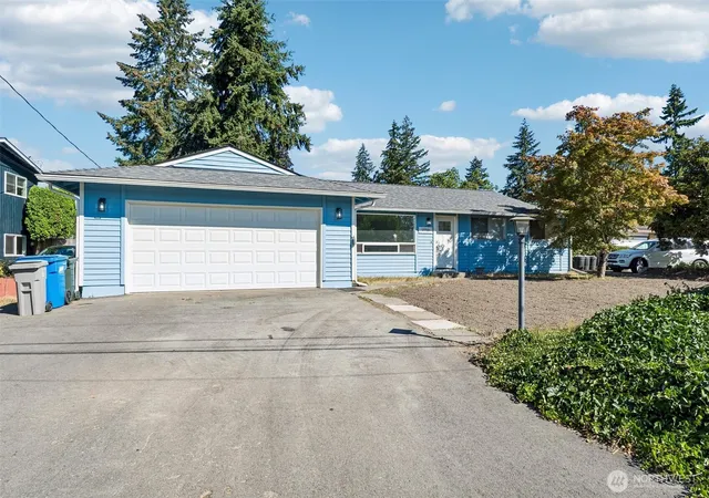 Photo 2 of Single family home for sale at 17720 Southeast 261st, Covington, WA 98042 | MLS# NWM2586465 | Listing updated on 2026-09-24