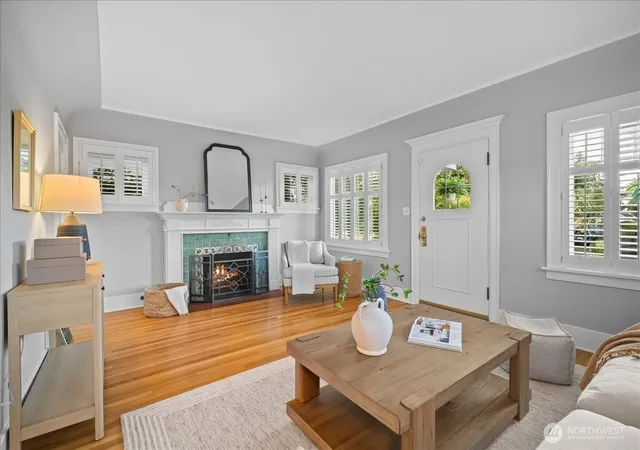 Photo 3 of Single family home for sale at 3416 N 27th Street, Tacoma, WA 98407 | MLS# NWM2586467 | Listing updated on 2026-09-30