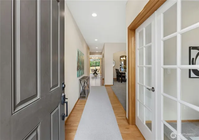 Photo 3 of Single family home for sale at 1118 S 36 Street, Renton, WA 98055 | MLS# NWM2586485 | Listing updated on 2026-10-01